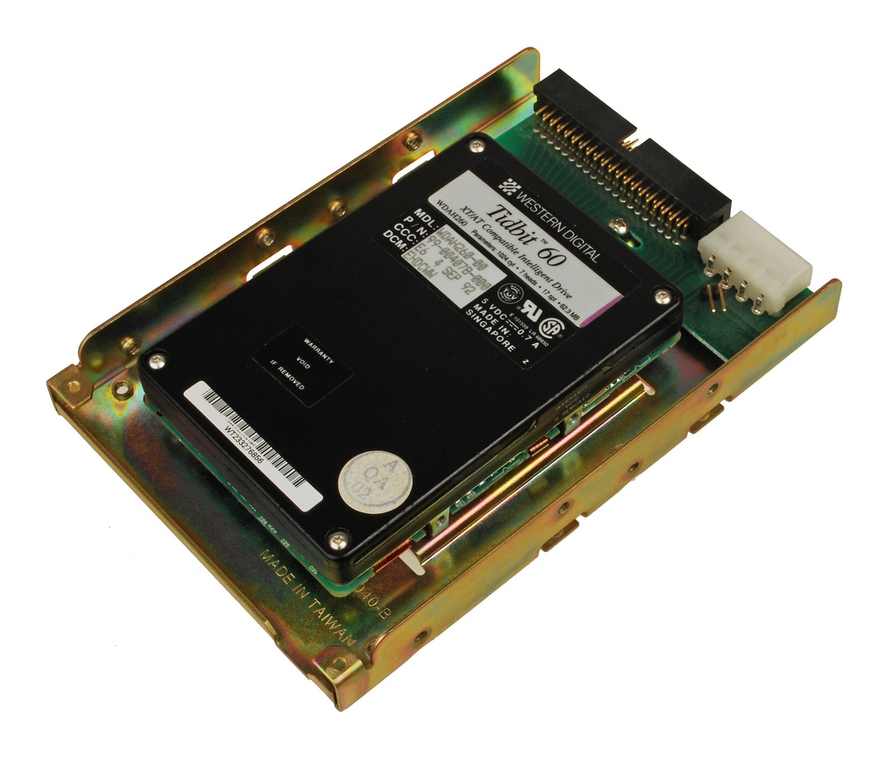 2024澳门天天开好彩大全下载,数据驱动的设计策略_IW233.355